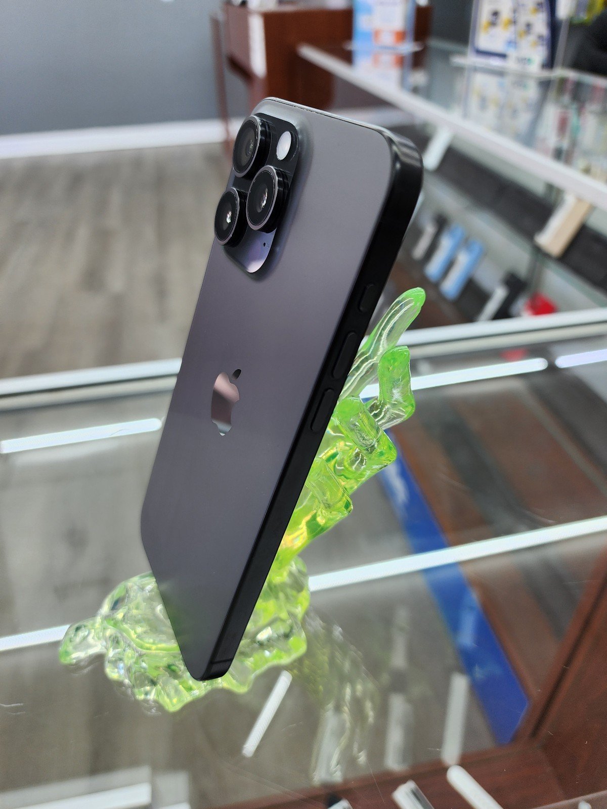 iPhone 15 Pro Max 256GB Black Titanium Unlocked Includes: Case+Protector+Charger 7B88