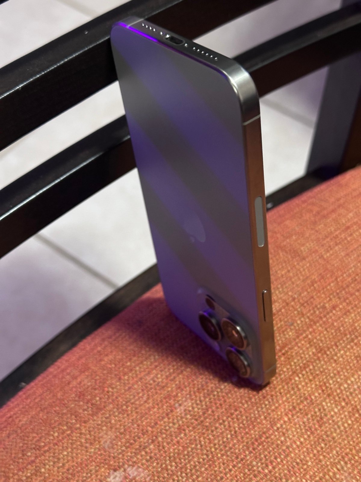 Apple iPhone 15 Pro Max 256GB ATT Unlocked Titanium 1Z52