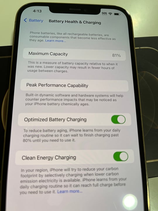 Apple iPhone 12 Pro Max - 256GB - Gold Unlocked 9N73