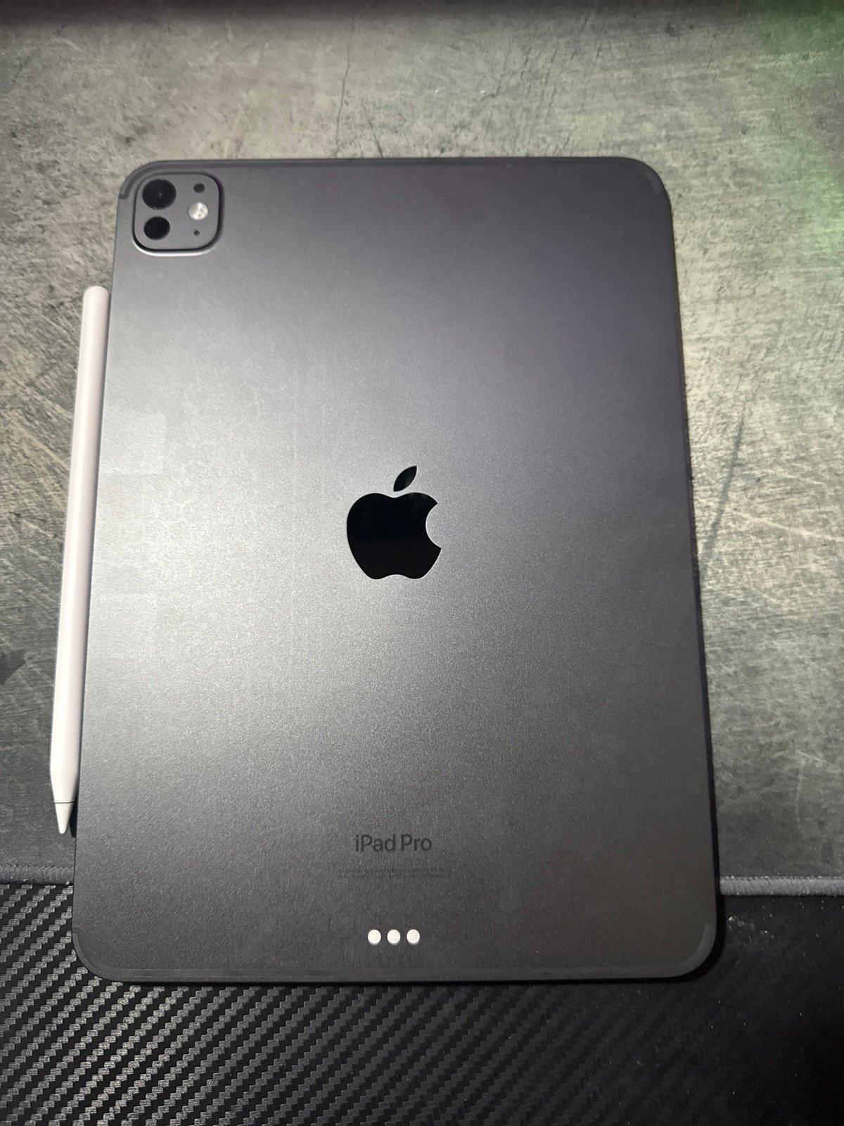 Apple iPad Pro 3J28