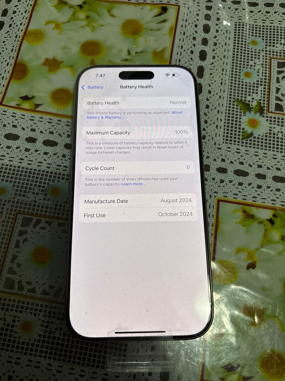 iPhone 16 pro 128gb desert titanium T-mobile 2N78