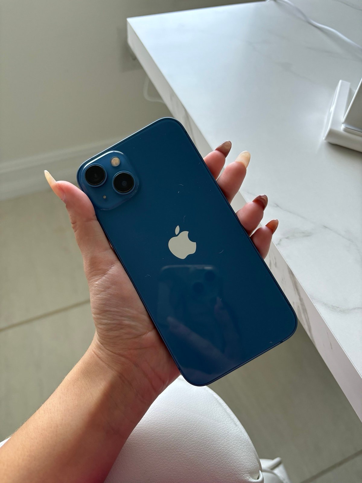 Apple - Pre-Owned iPhone 13 5G 128GB (Unlocked) - Blue 5F32