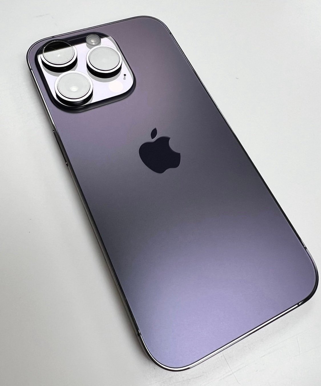 Apple iPhone 14 Pro 256 GB in Deep Purple-UNLOCKED 8P79