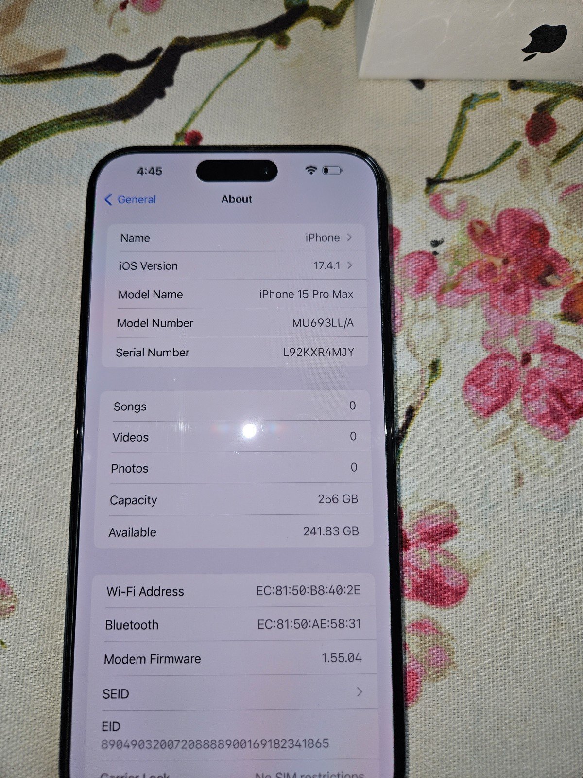 Iphone 15 pro max phone unlocked 3R31