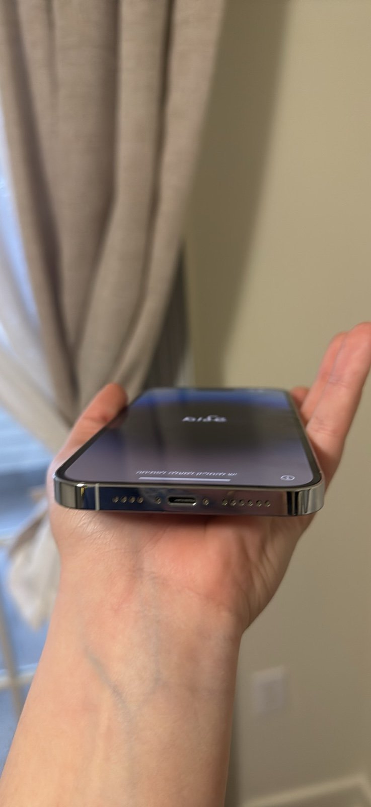 iphone 14 pro max 6M53