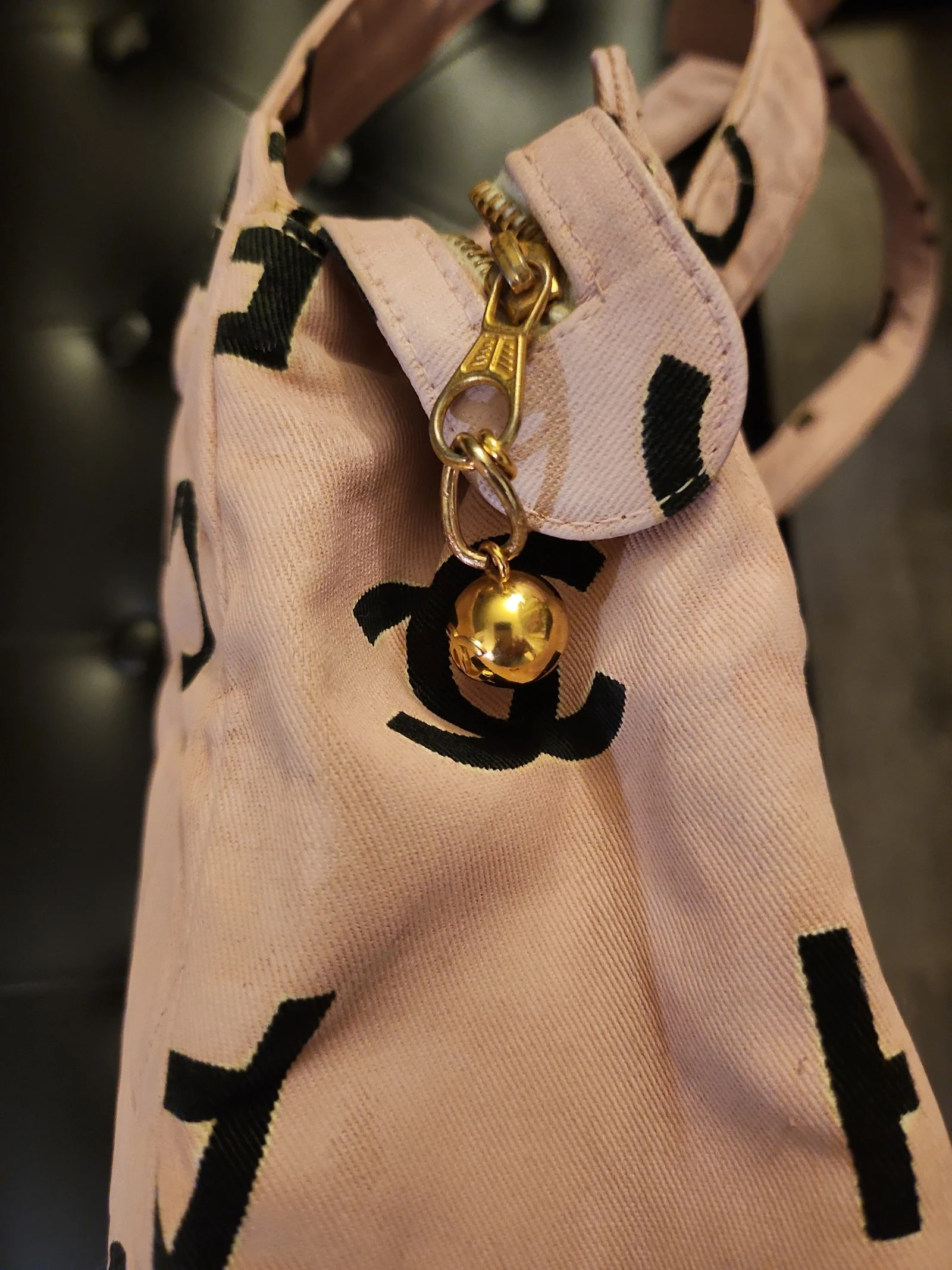 Chanel tote bag canvas