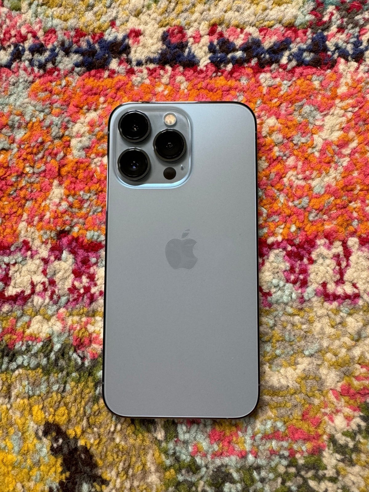 Apple iPhone 13 Pro 128 GB in Sierra Blue for Unlocked 2B27