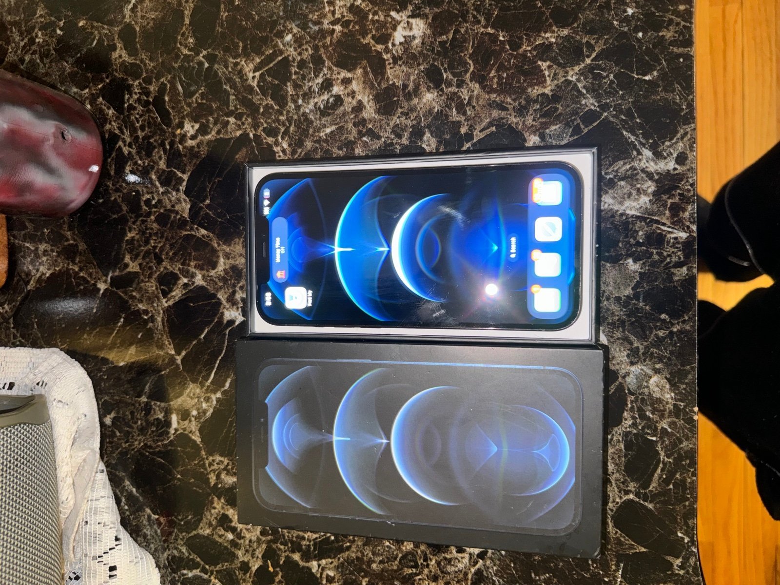 Apple iPhone 12 Pro 128 GB in Pacific Blue Unlocked 7Y37