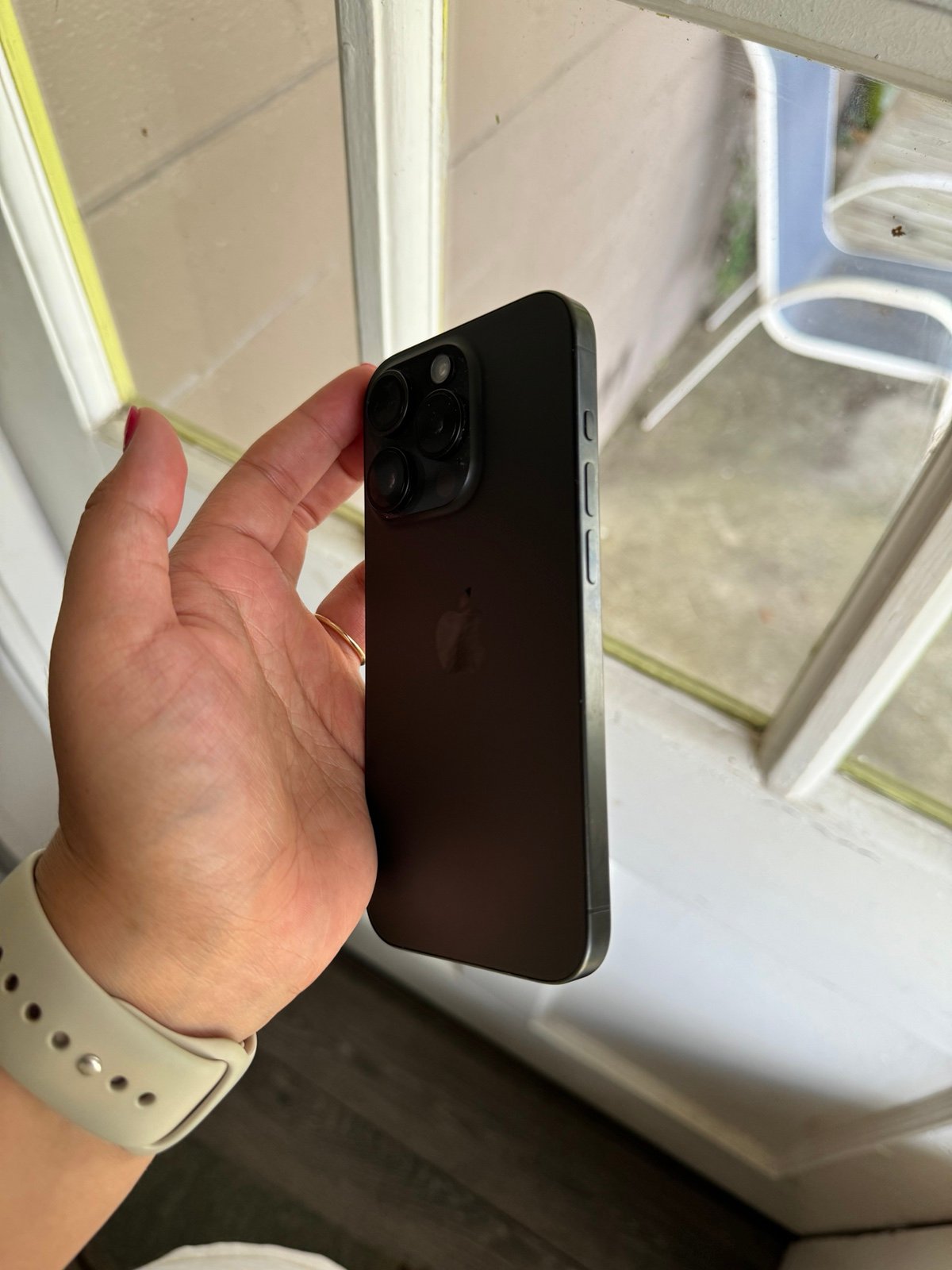 Apple iPhone 15 Pro 1H31