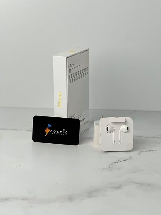 New Apple iPhone 14 256GB Unlocked - Yellow (Sealed Box) 2E72