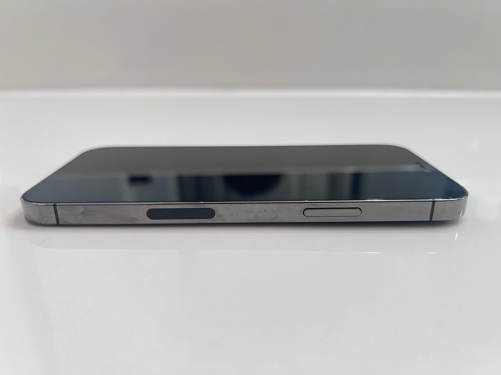 Apple iPhone 12 Pro 256 GB in Graphite for Unlocked 9L56