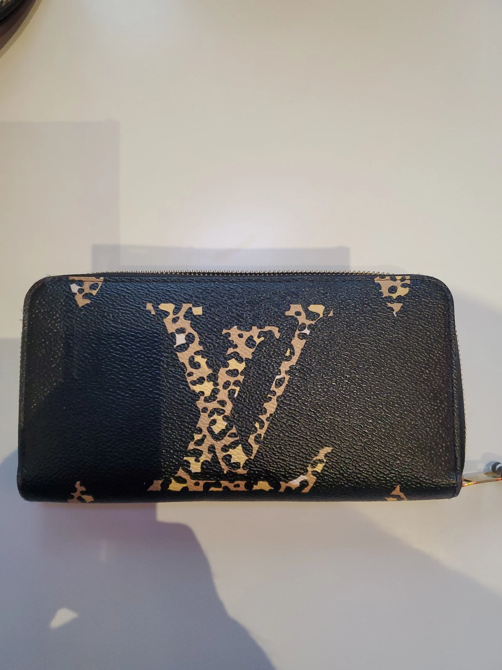 Louis Vuitton Jungle Zippy Wallet Limited Edition 100% AUTHENTIC! PERFECT!