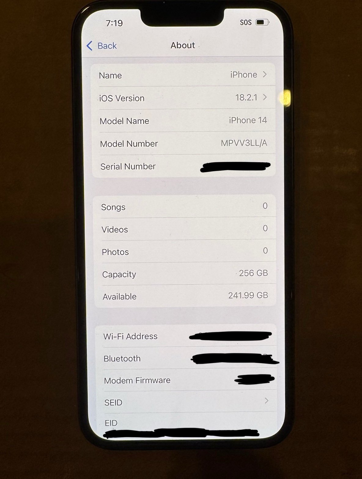 Apple iPhone 14 256gb in Midnight - iCloud & Carrier Unlocked With Otterbox 8J63