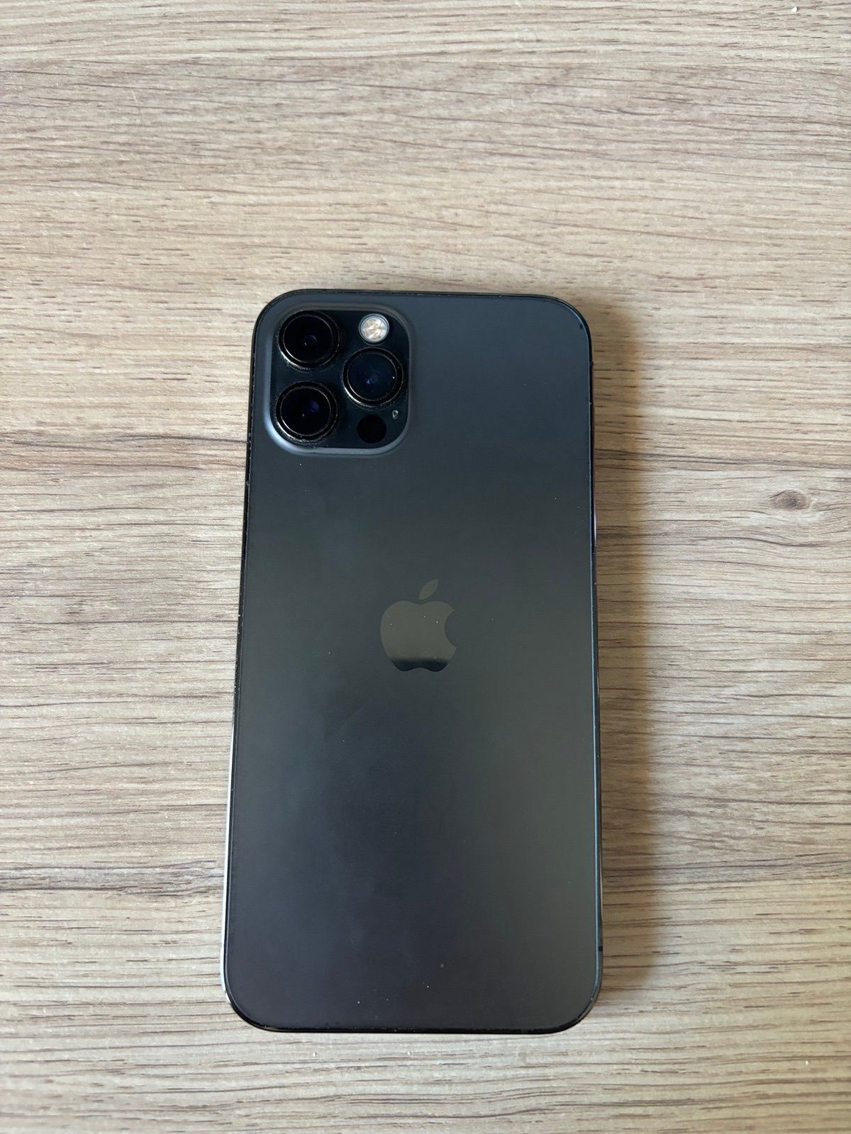 Apple iPhone 12 Pro 128 GB in Graphite Unlocked 5Z83