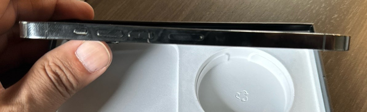 Apple iPhone 13 Pro Max 128 GB AT&T 8H37