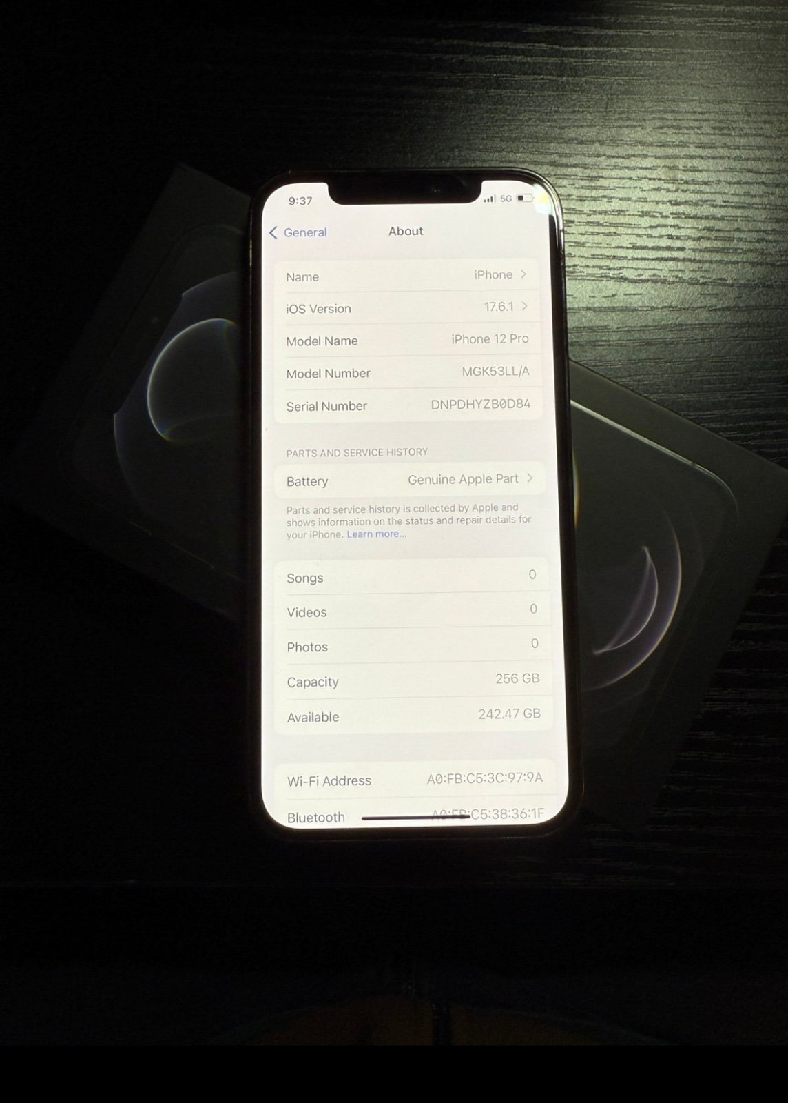 iPhone 12 Pro 256 GB (Unlocked) in Graphite 2X57