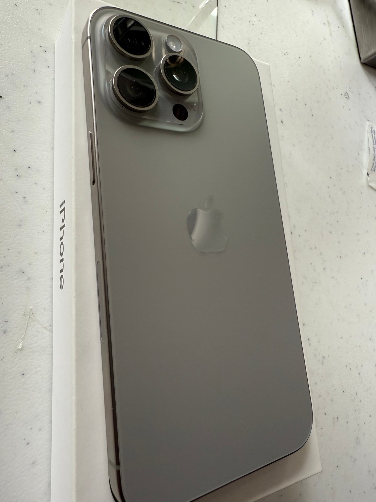 iphone15 pro max phone unlocked 8B65