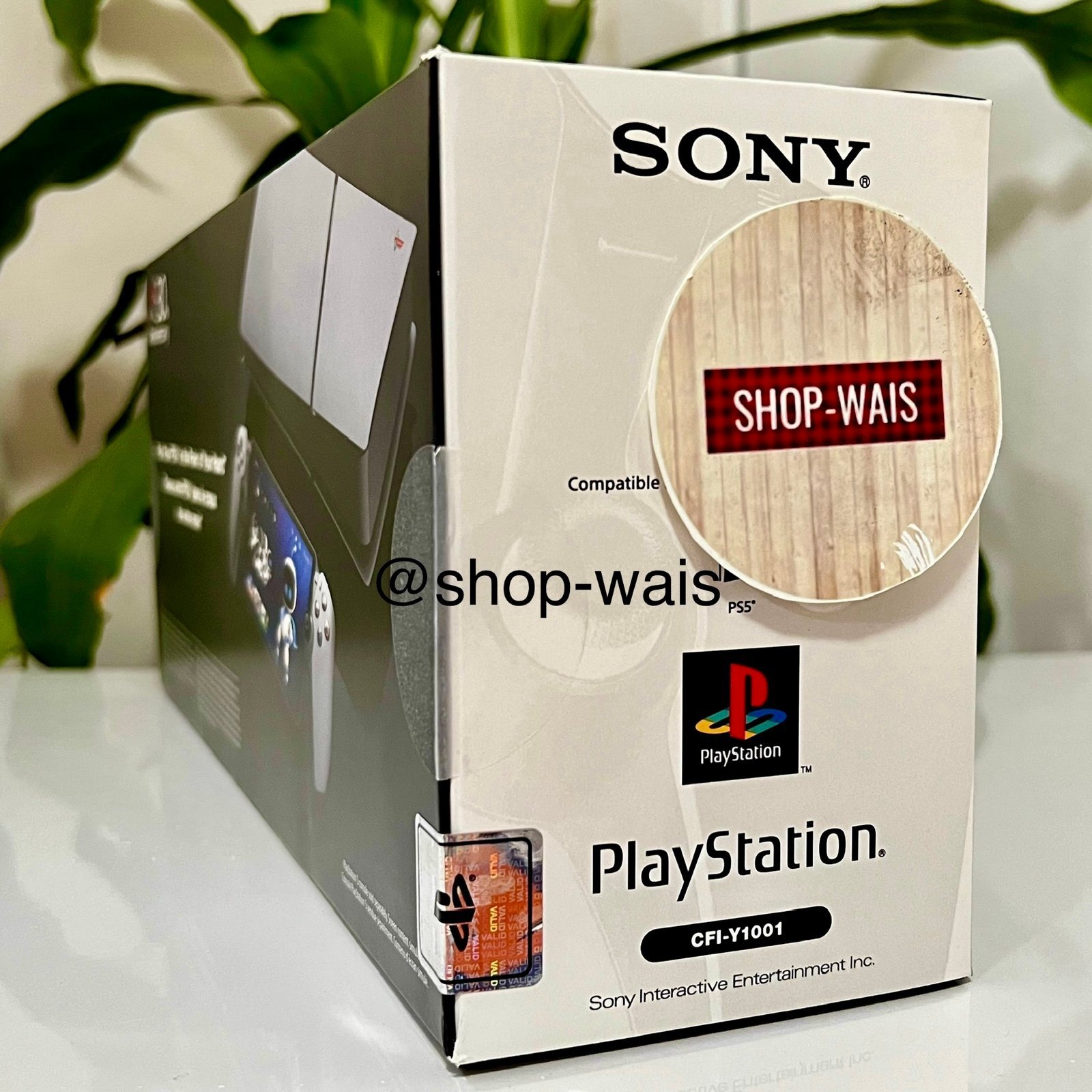 Sony PlayStation® 5 - 30th Anniversary Limited Edition Holiday Bundle 6T97