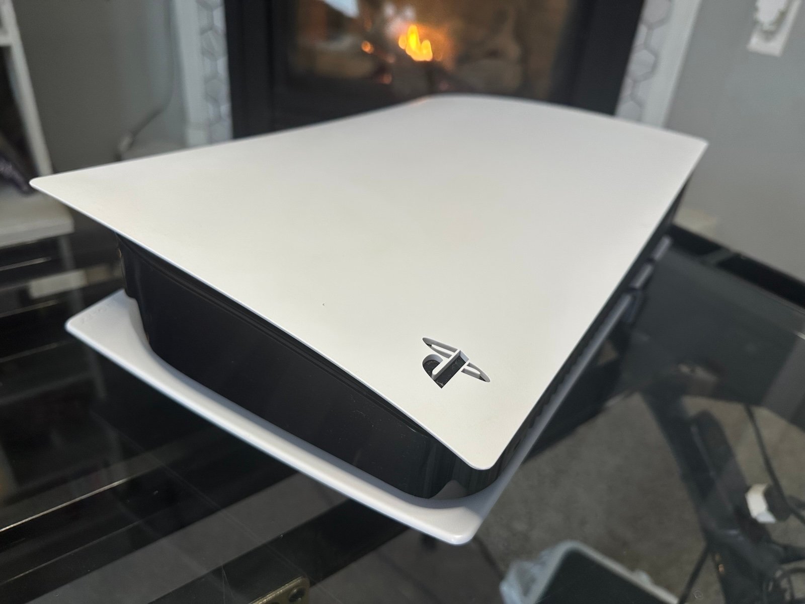 Ps5 Console (PlayStation 5 Console) and controller 7X68