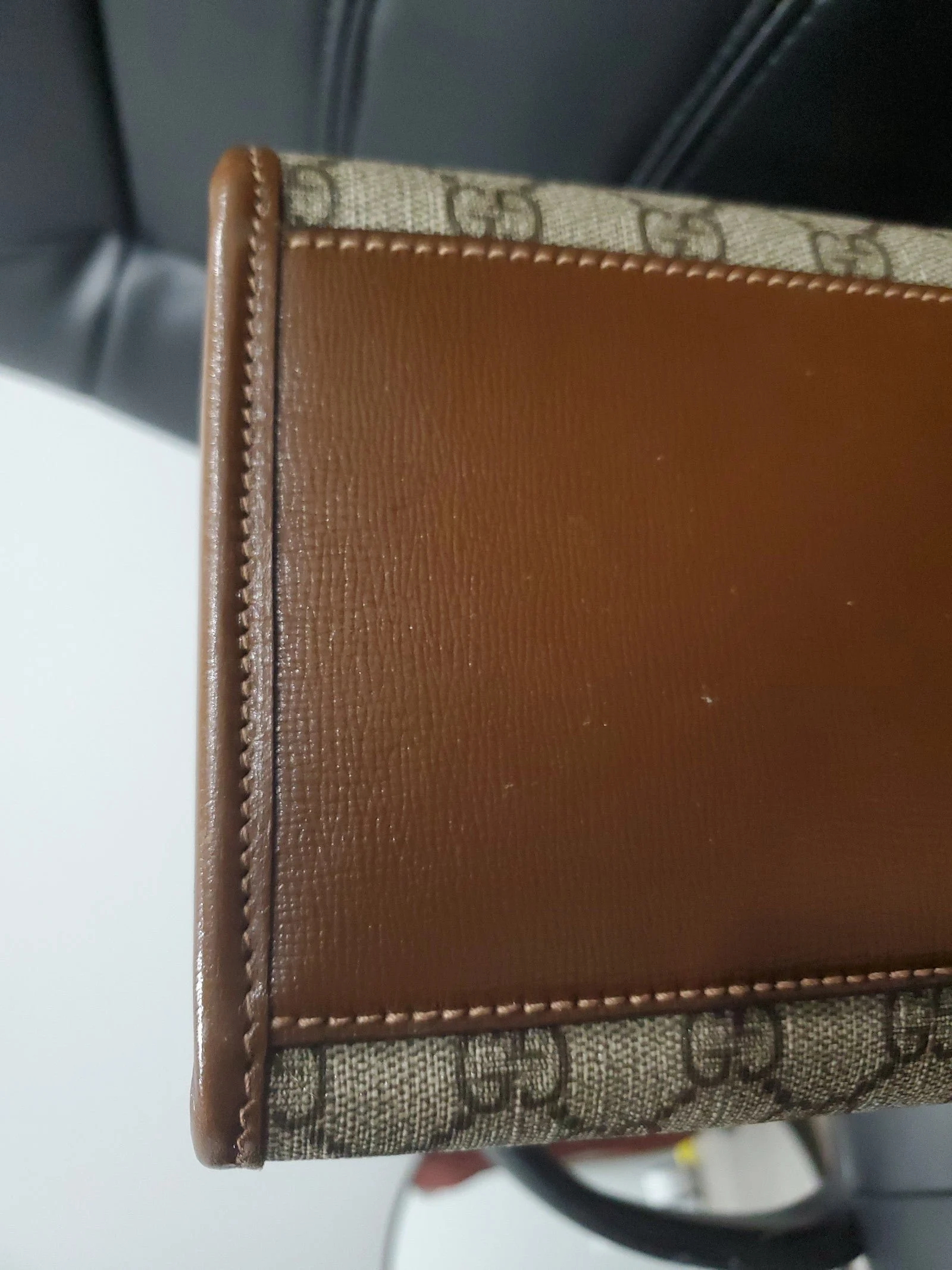 Gucci GG small tote bag - Comes with COA