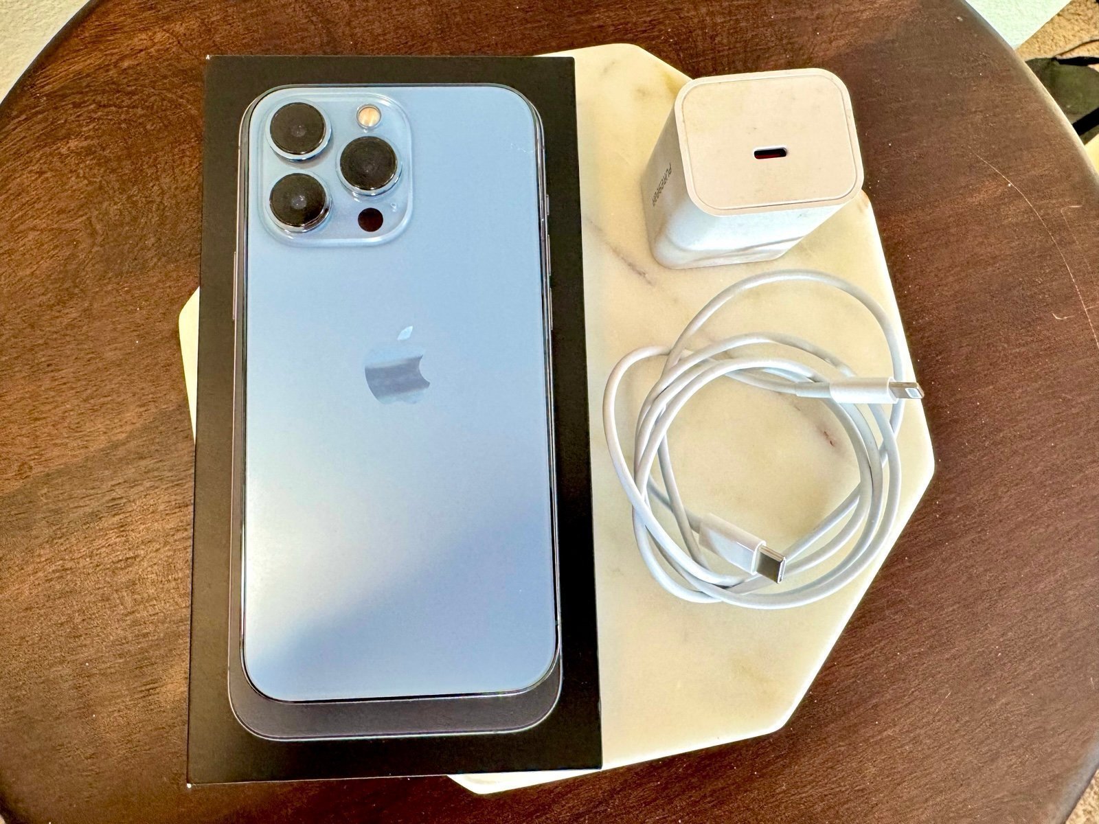 *UNLOCKED* APPLE IPHONE 13 PRO 128GB SIERRA BLUE 2M77