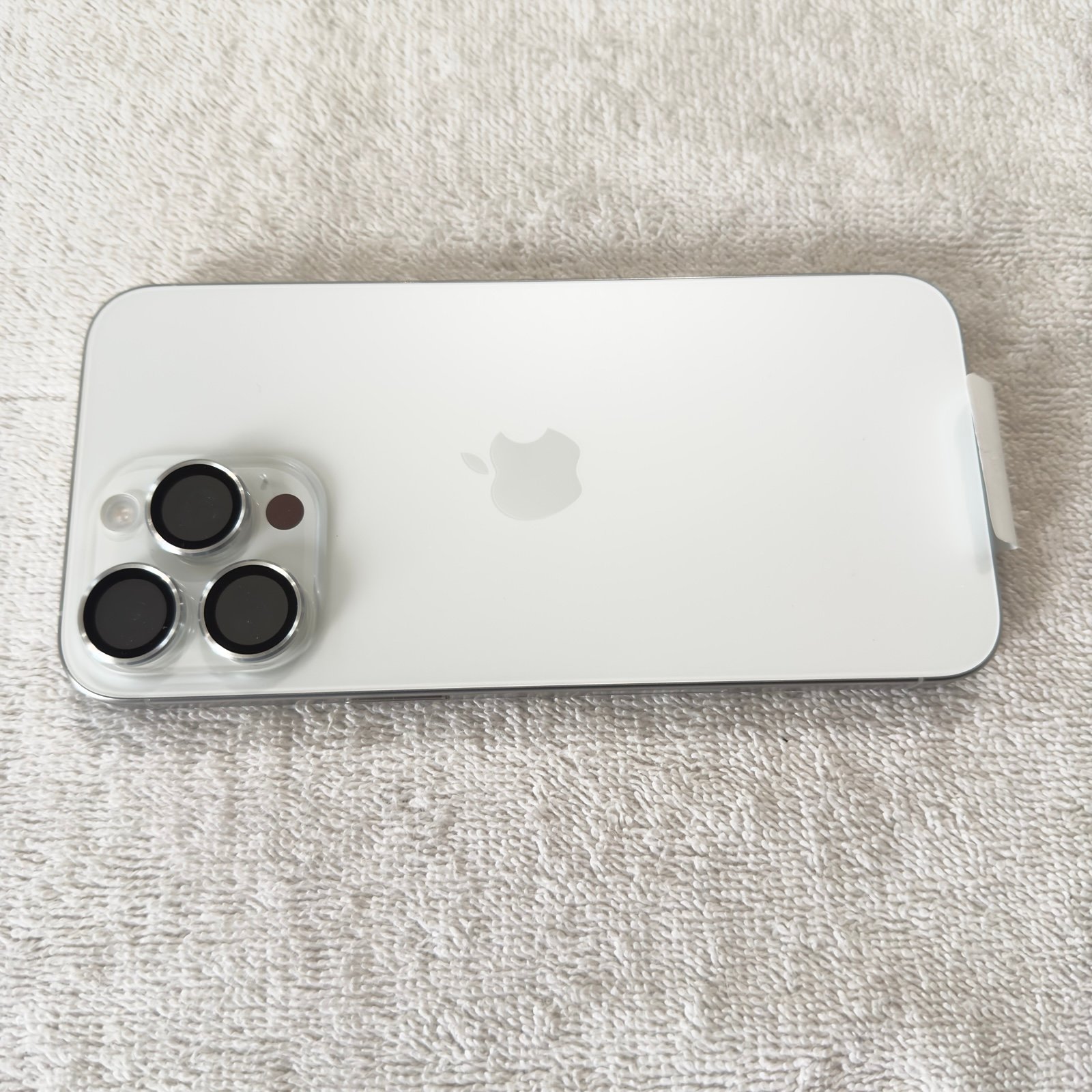 Apple iPhone 15 Pro Max - 256GB - Titanium White (Factory Unlocked) NEW! 6K86