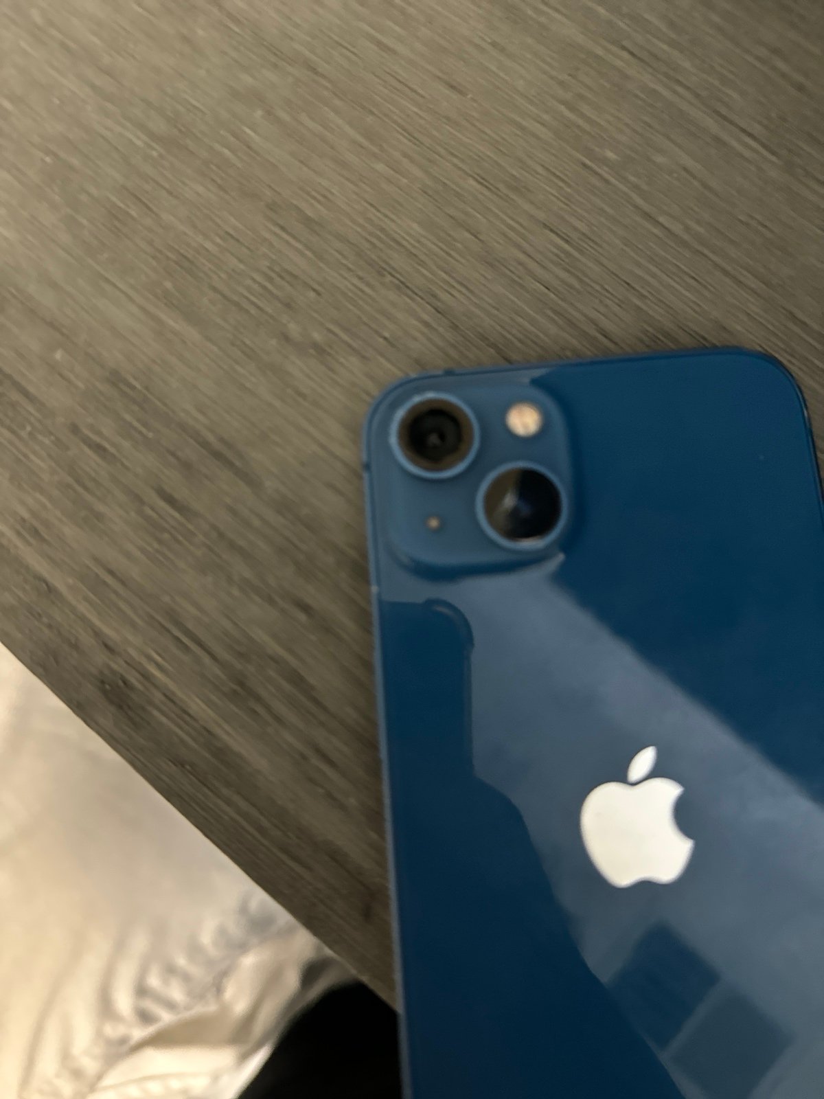 Apple iPhone 13 128 GB in Blue Unlocked 8H79