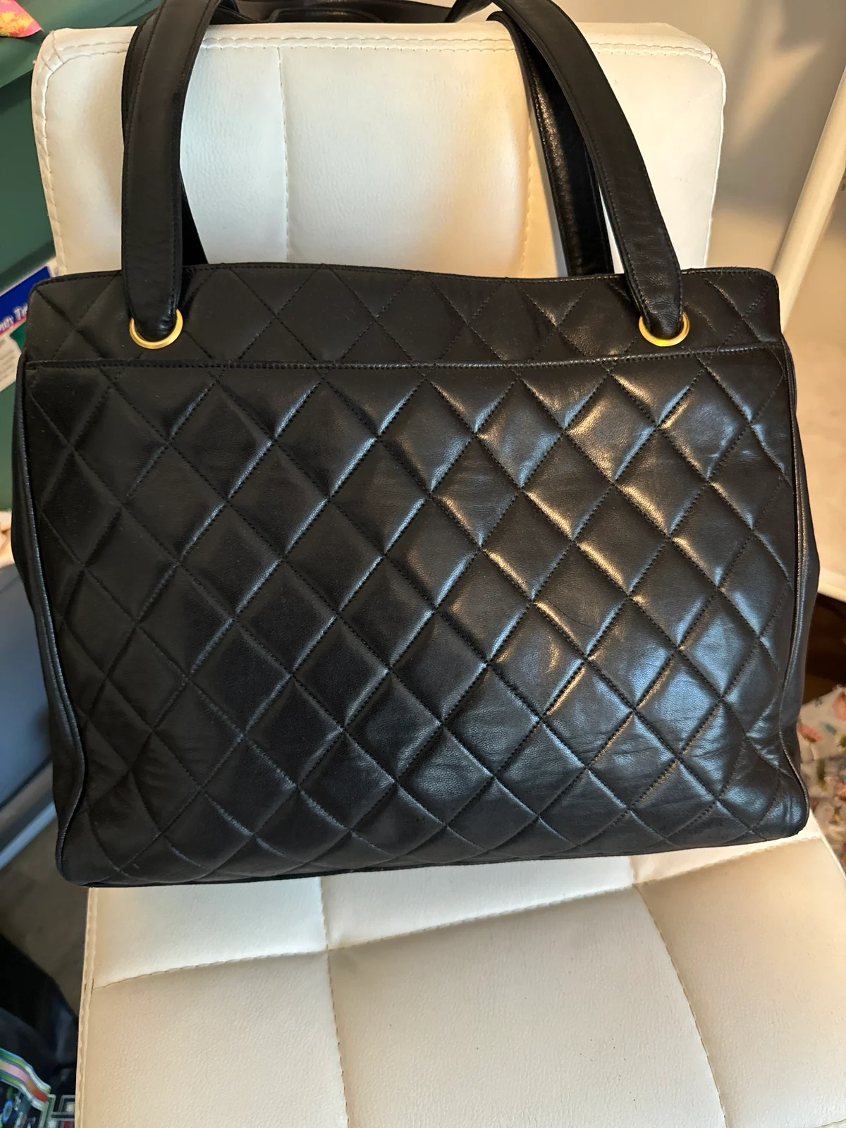Chanel AUTHENTIC Vintage Quilted Purse