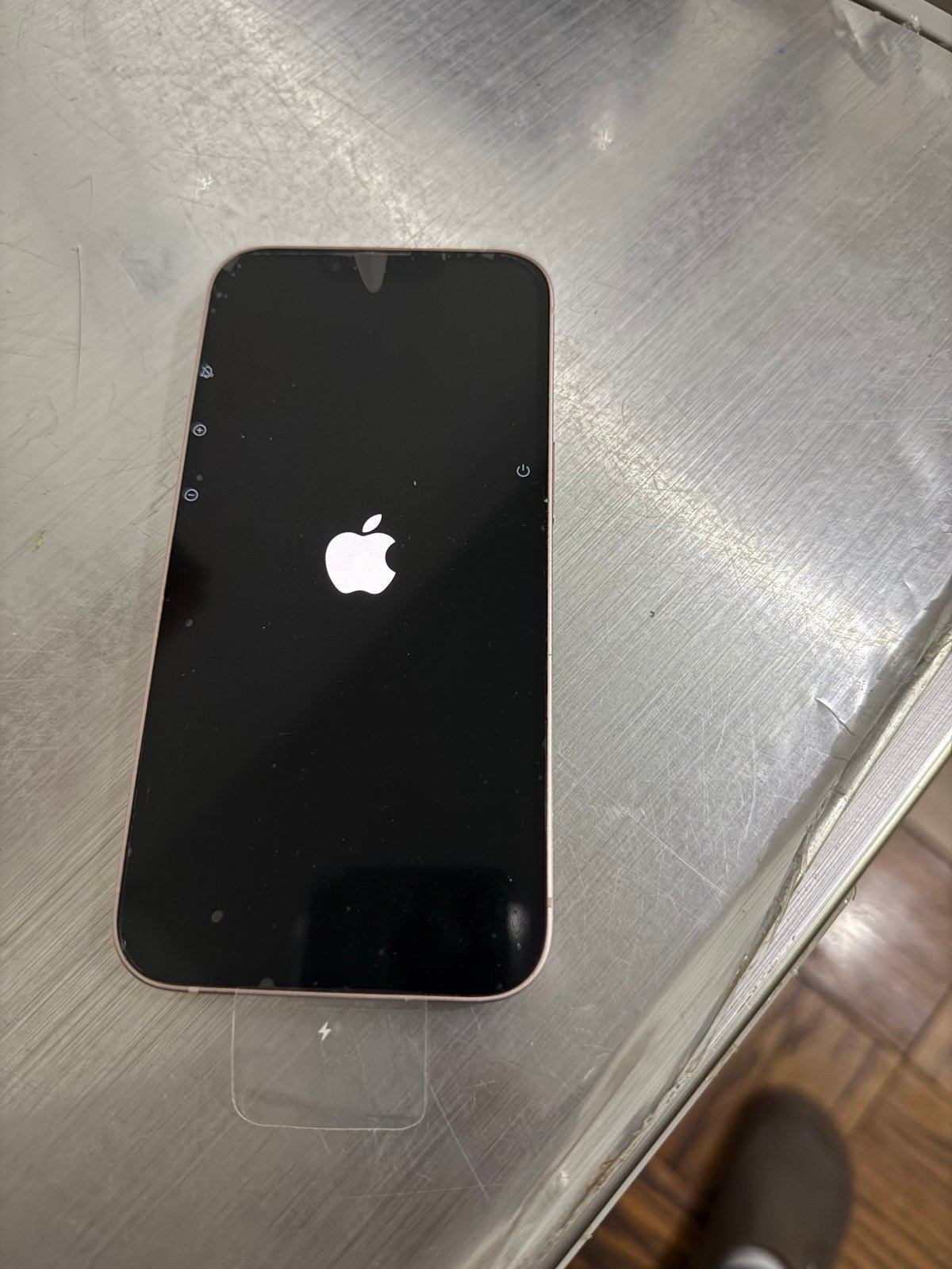 iPhone 13 128gb pink Tmobile 6E11