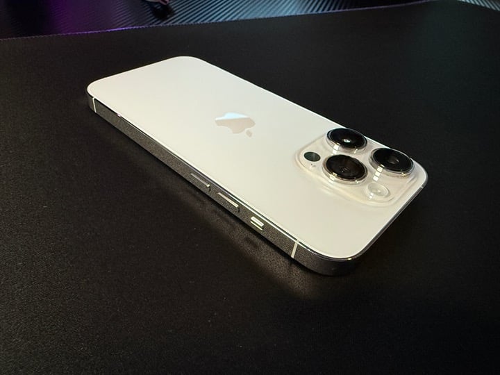 iPhone 14 Pro 256 GB Unlock 1M31