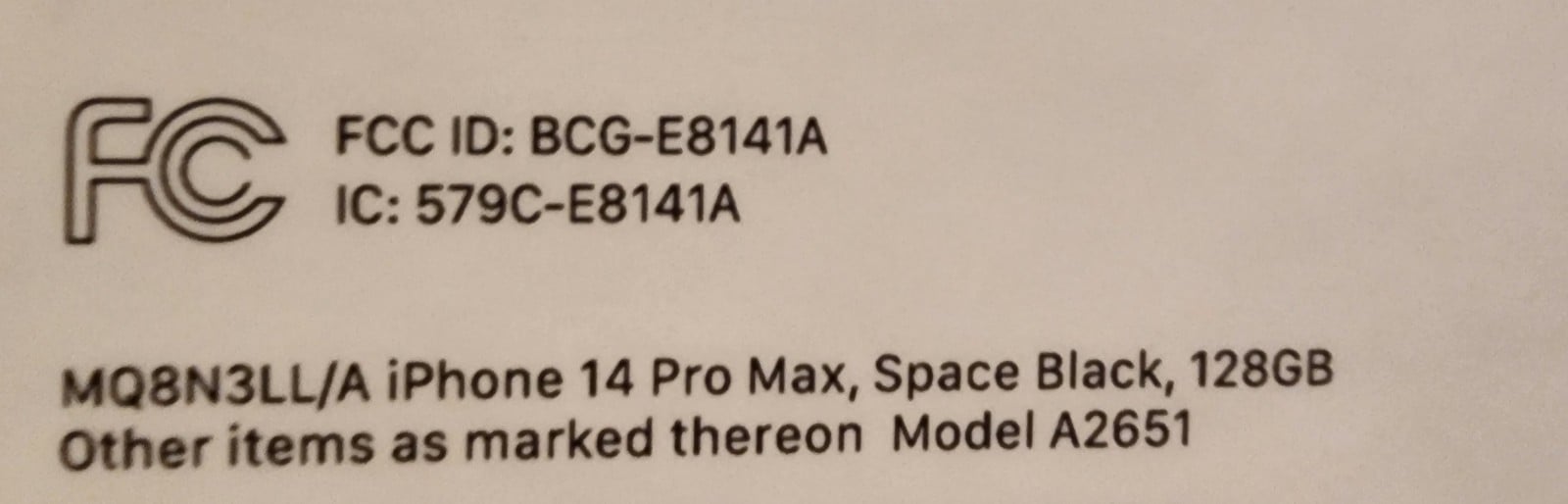 iPhone 14 Pro Max 128 GB SPACE BLACK W/ OTTER BOX W/ ACCESSORIES 6P12
