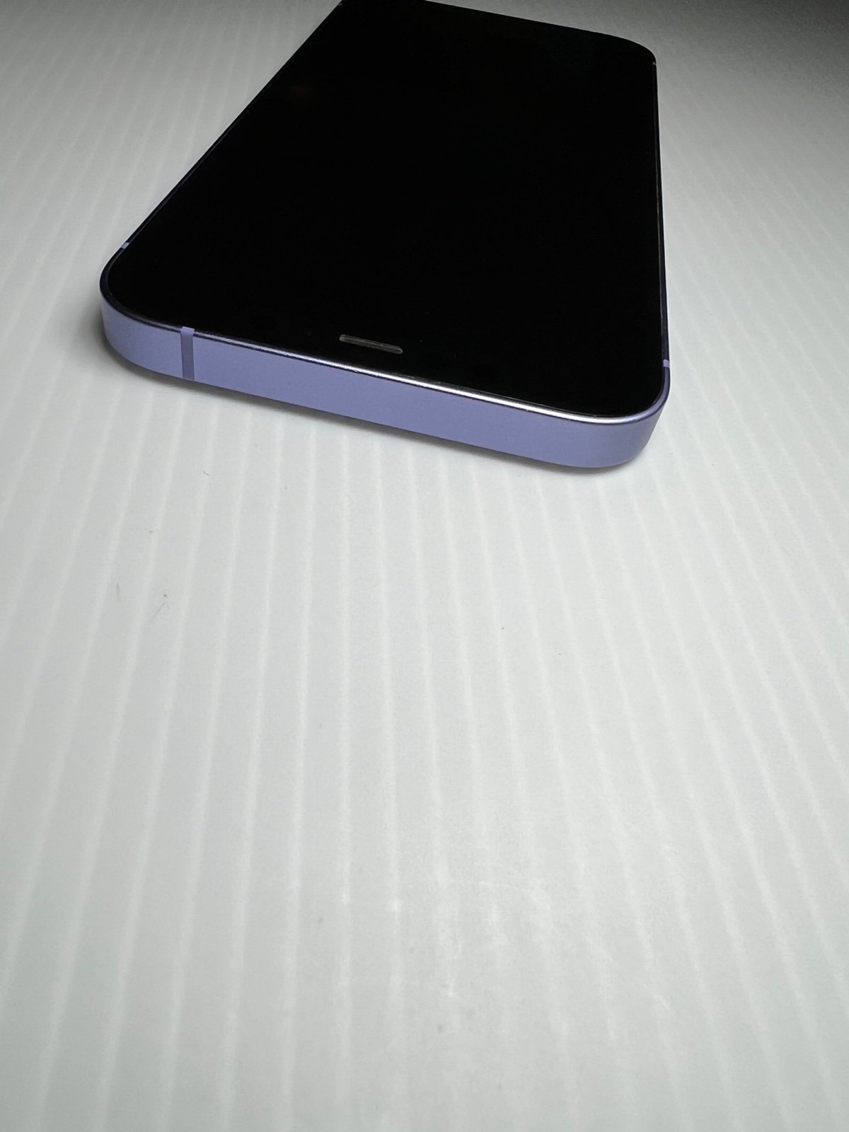 Apple iPhone 12 64 GB in Purple for Unlocked 8W59