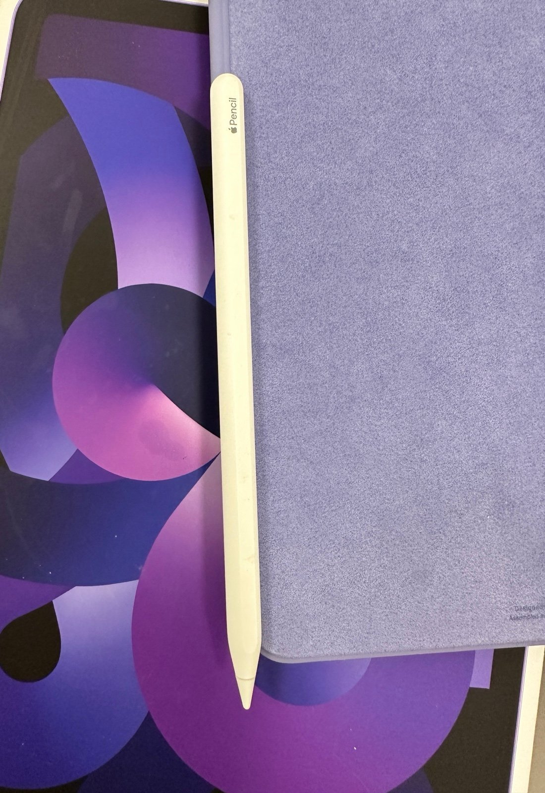 Apple iPad Air 5th Generation 64 GB in Purple 6L91