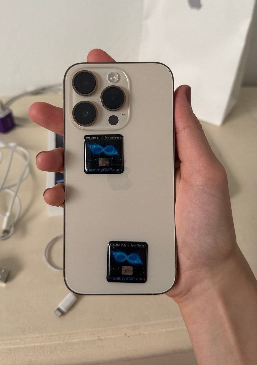 iPhone 14 Pro - 256 GB Unlocked Great Condition - With Accessories 9X37