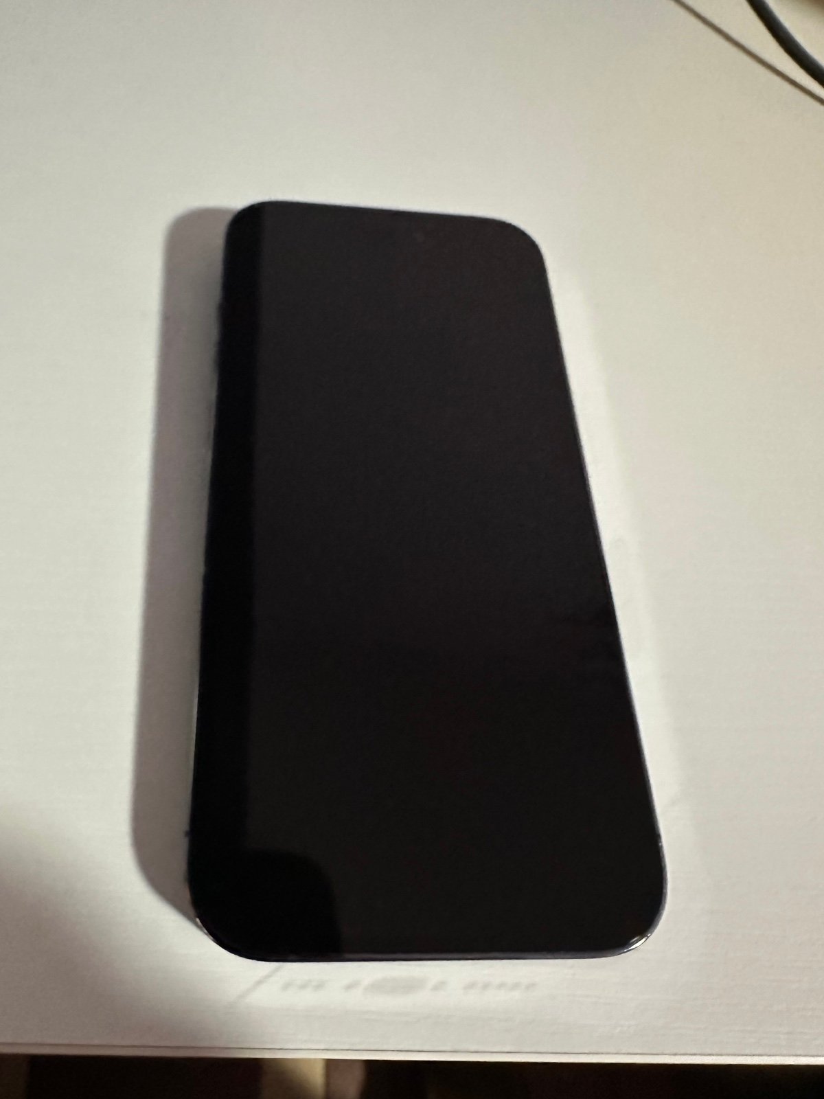 iPhone 14 Pro 256GB Deep Purple AT&T 9F22