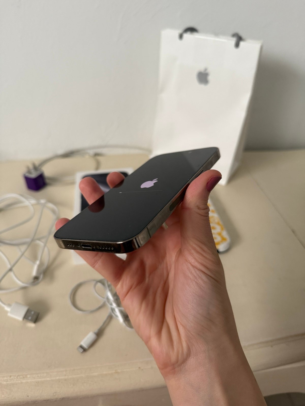 iPhone 14 Pro - 256 GB Unlocked Great Condition - With Accessories 9X37