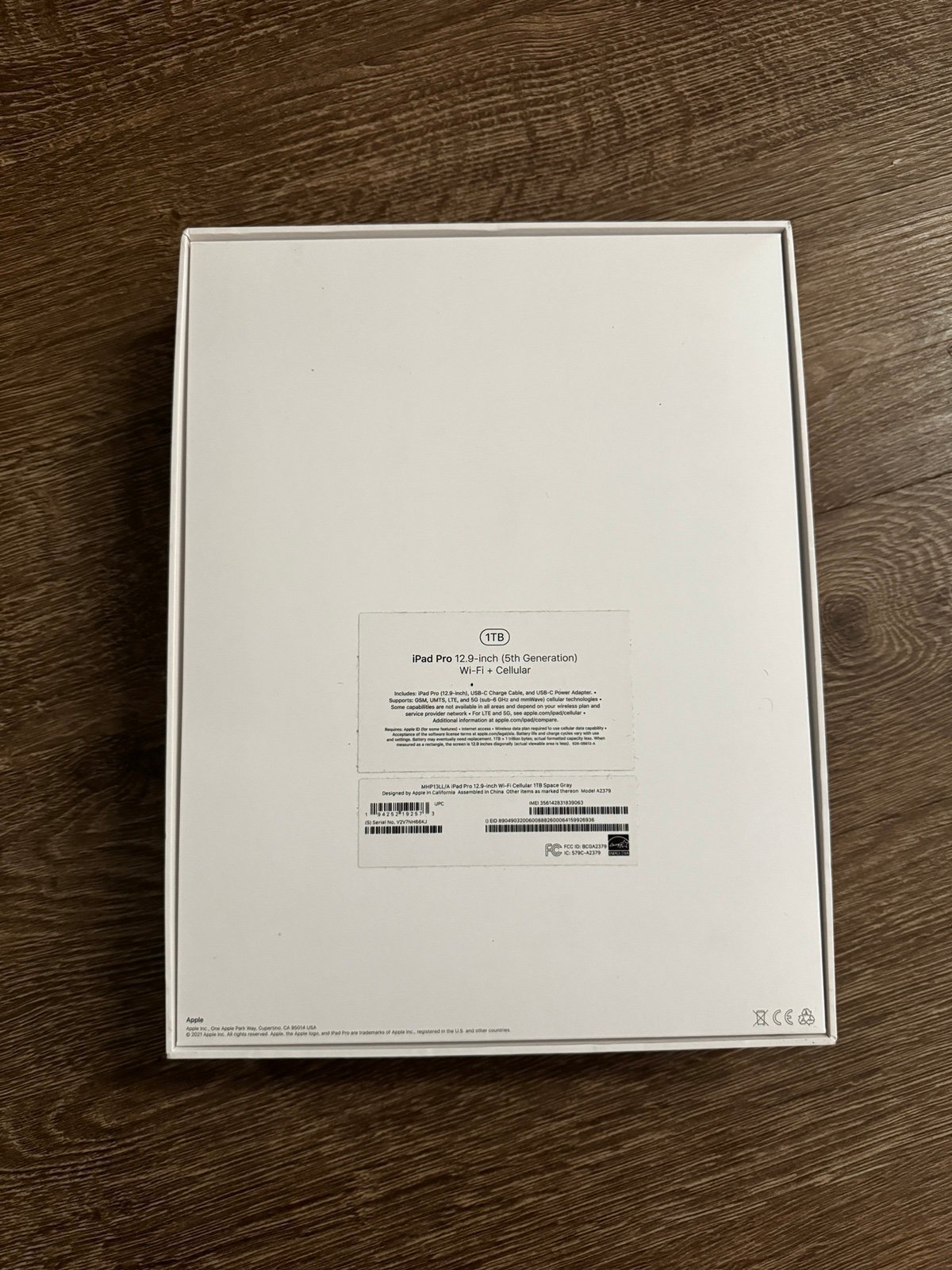M1 1 TB iPad Pro 12.9-inch (5th Generation) Wi-Fi + 5G Cellular + EXTRAS 5F85