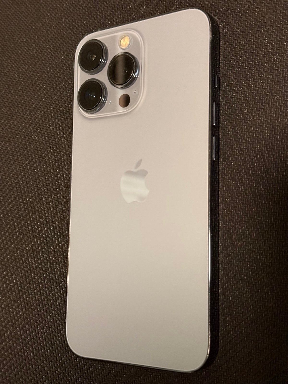 MUST SEE! Apple iPhone 13 pro 256gb unlocked Sierra Blue Excellent! 1C26