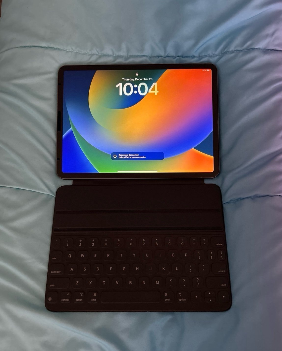 2018 Apple 11-inch iPad Pro Wi-Fi 256GB - Space Gray (3rd Generation) + Case 1G89