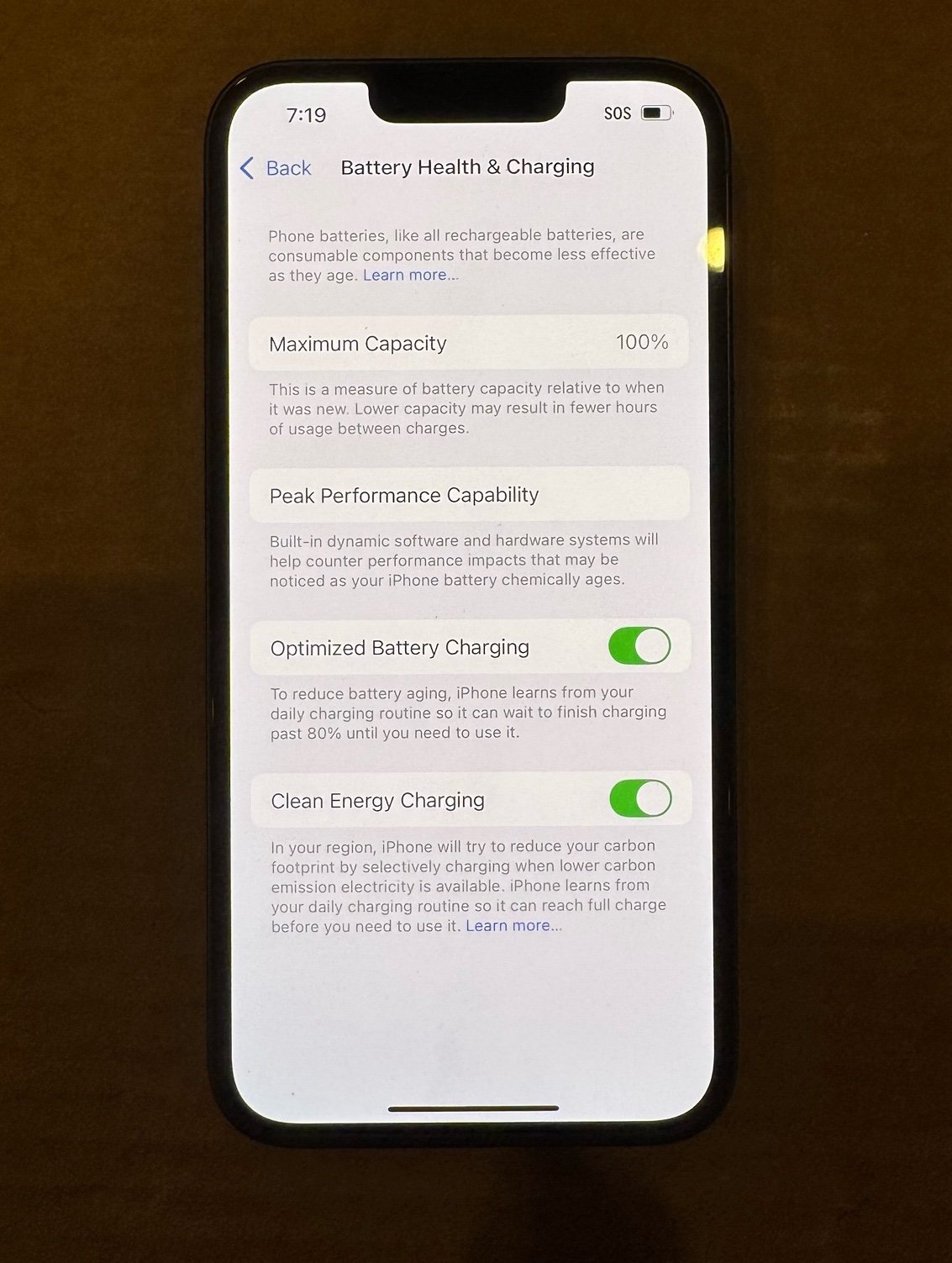 Apple iPhone 14 256gb in Midnight - iCloud & Carrier Unlocked With Otterbox 8J63