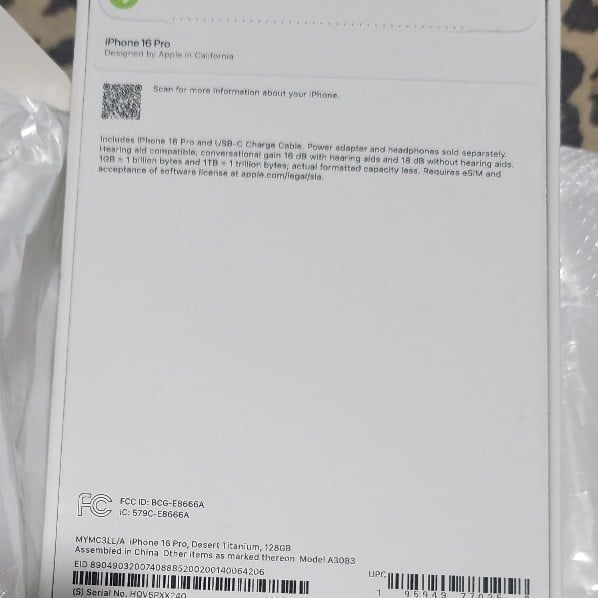 Iphone 16 pro  tmobile) locked 128 gb 3S25