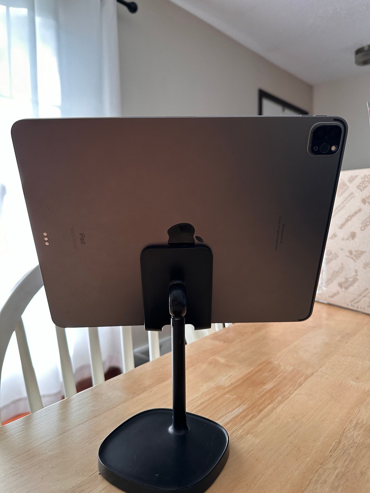 Apple iPad Pro 5th Generation 128 GB 6X51