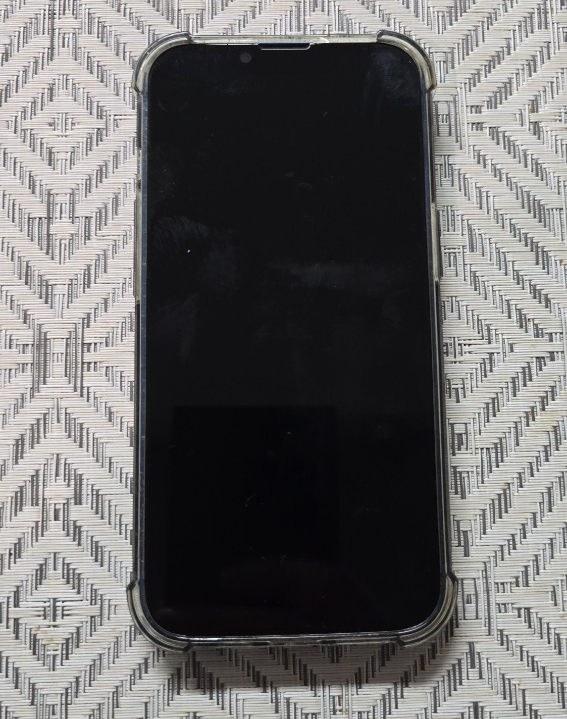 IPhone 13 unlocked 128GB blue 8B63