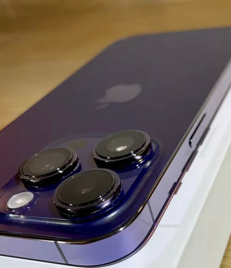 Apple iPhone 14 Pro 256 GB in Deep Purple-UNLOCKED 8P79