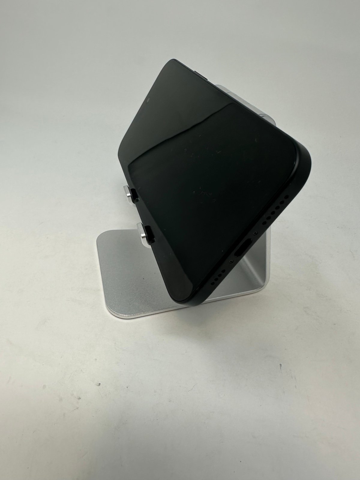 Apple iPhone 15 Plus 128GB Black - NEW IN BOX 6D31