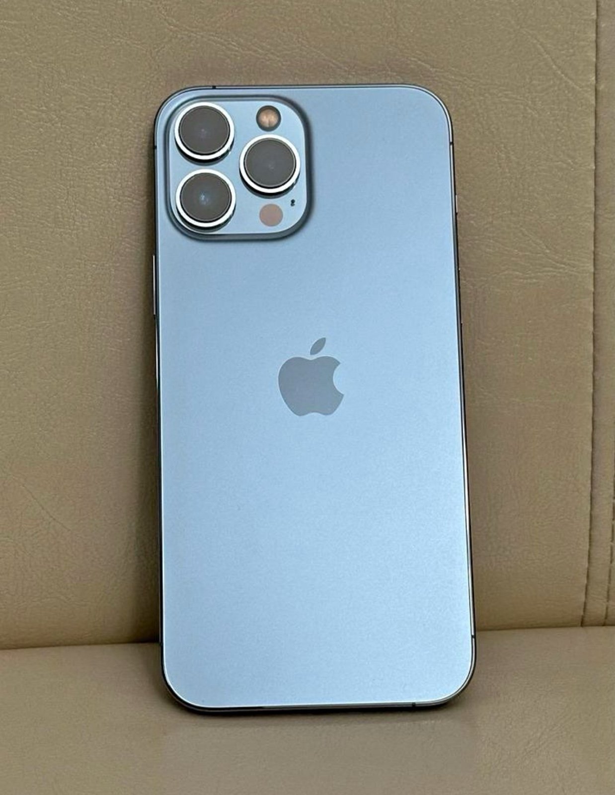 BRAND NEW CONDITION Iphone 13 PRO max iphone unlocked 128gb 1E27