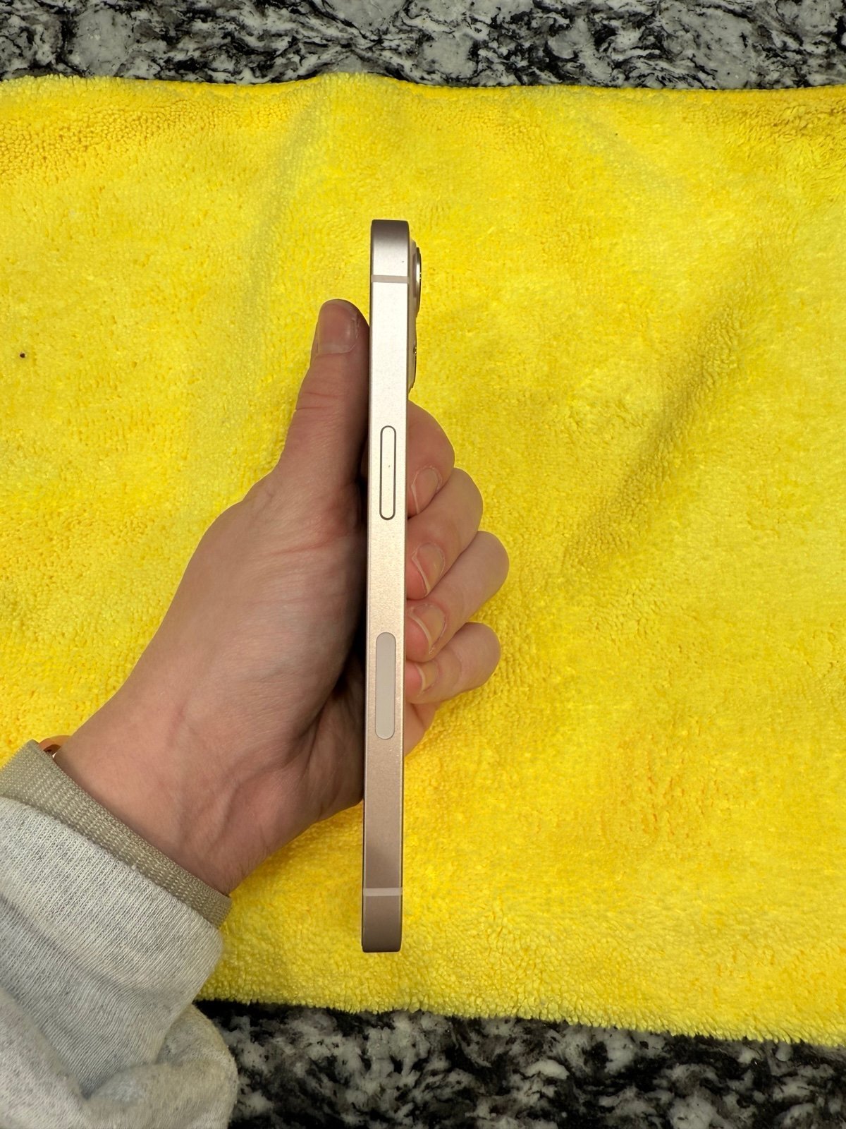 iPhone 13 256 GB Unlocked 6E88