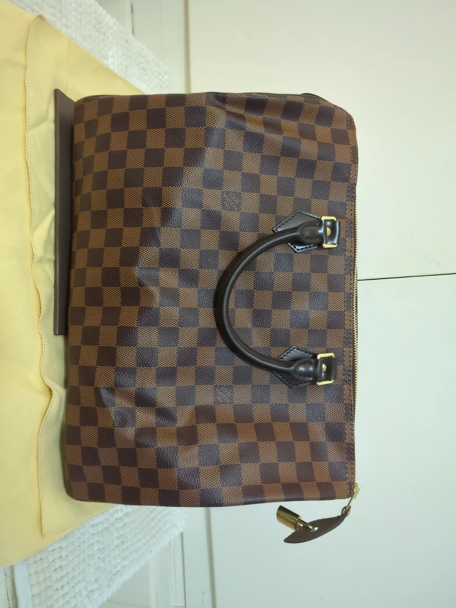 Louis Vuitton LV Speedy 35 Damier