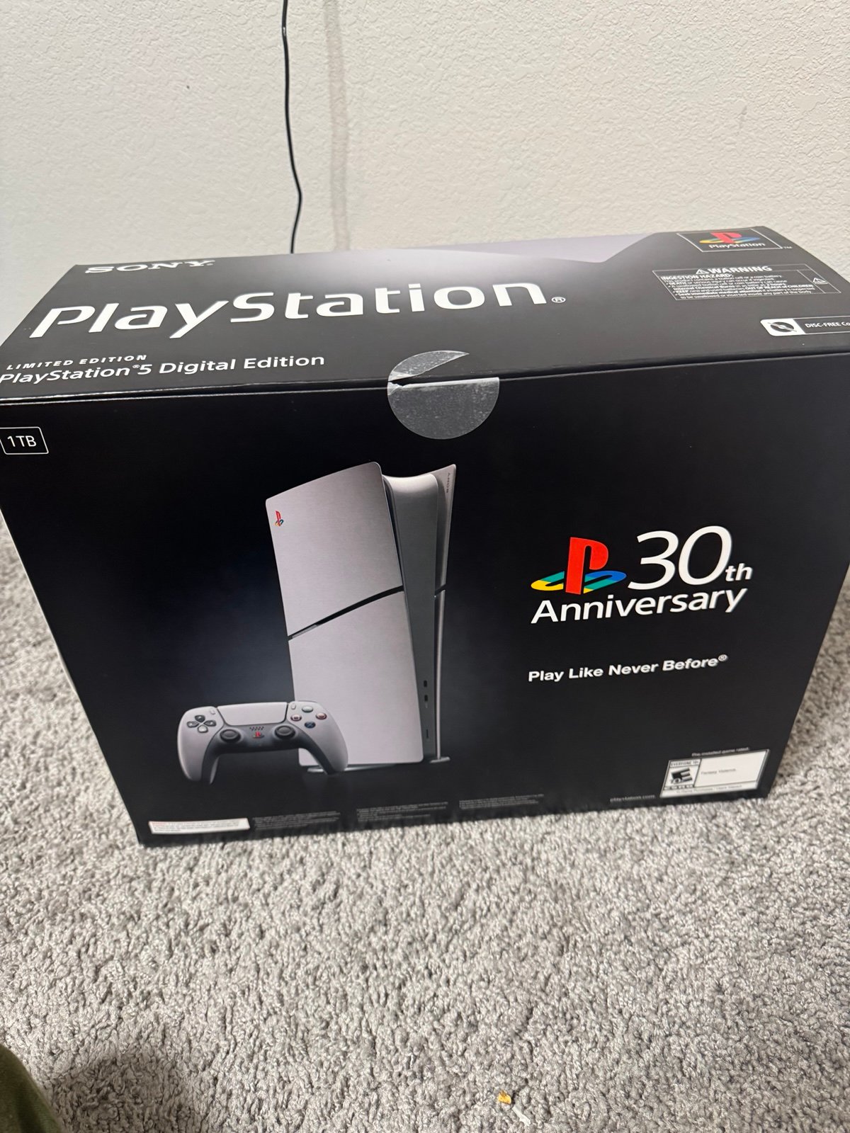 PlayStation 5 30th anniversary limited edition 2M86