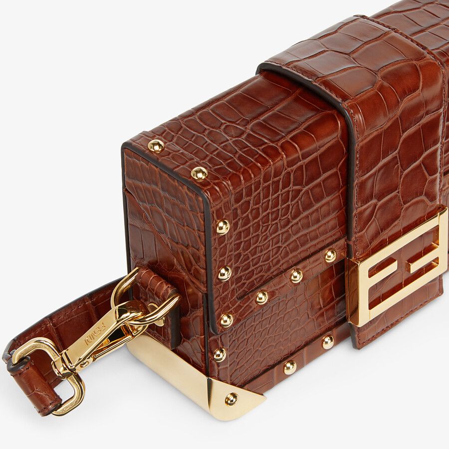 BAGUETTE TRUNK MINI Brown alligator bag